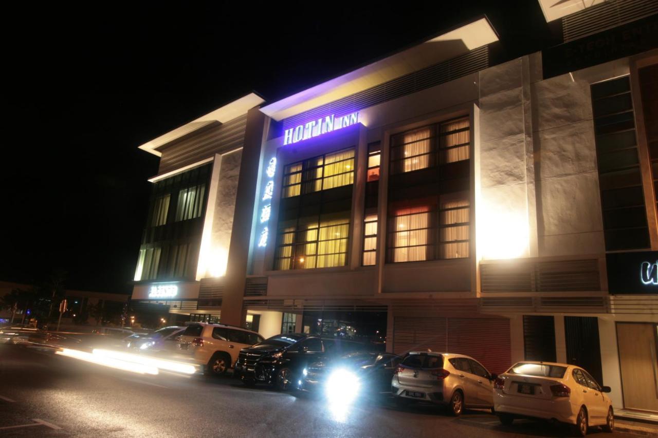 Hotin Inn Kuching Extérieur photo