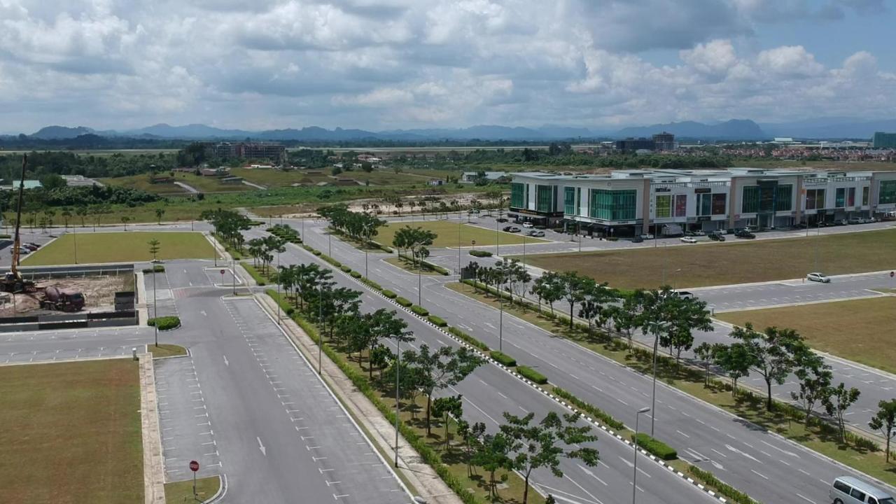 Hotin Inn Kuching Extérieur photo